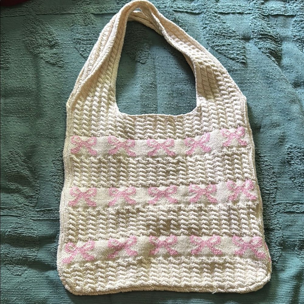 NWOT Unknown Brand White With Pink Bows Stretch Sweater Like Purse Shoulder Bag